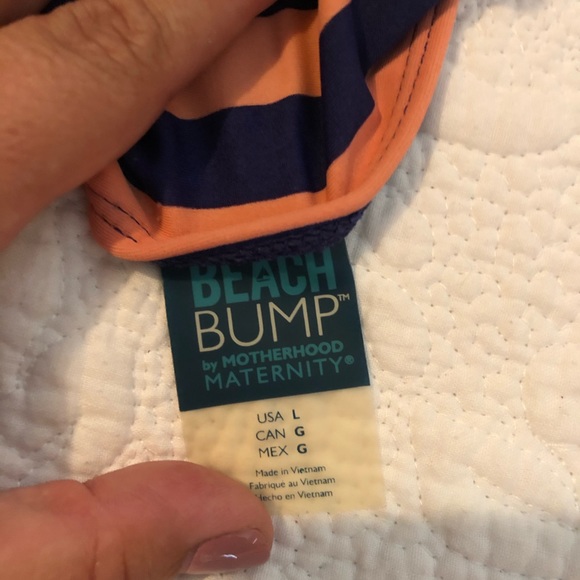 Maternity swimsuit - Picture 2 of 4